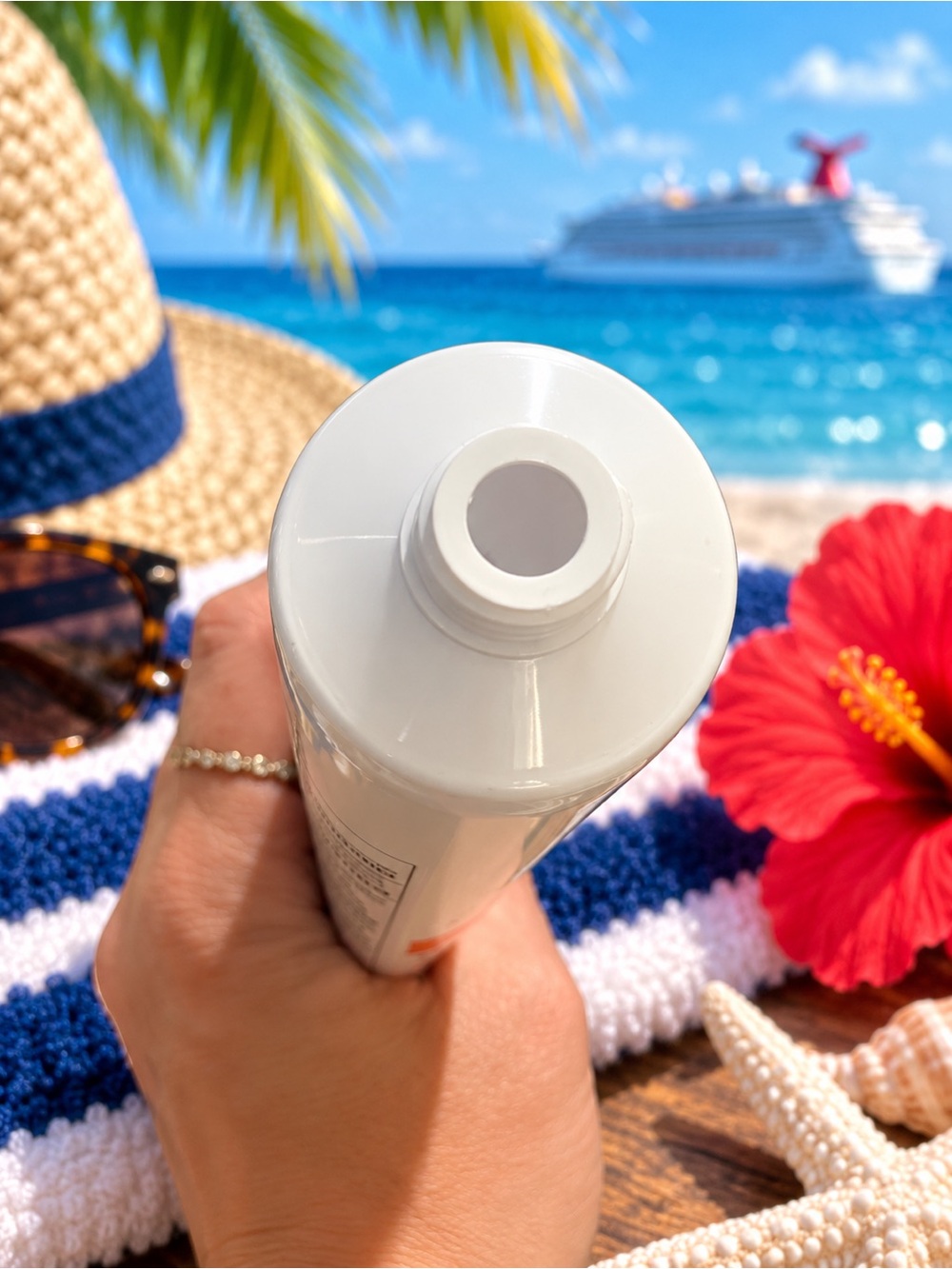 Flask SPF 50 Waterproof Sunscreen - Picture 5 of 5